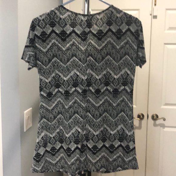 Black, grey and white blouse - Picture 3 of 3